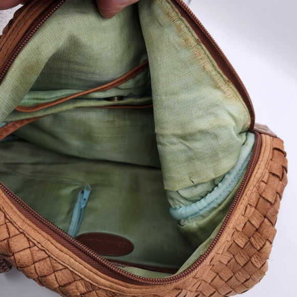 Donna Dixon Vintage Woven Hobo Tan Leather Shoulder Bag - Picture 14 of 14